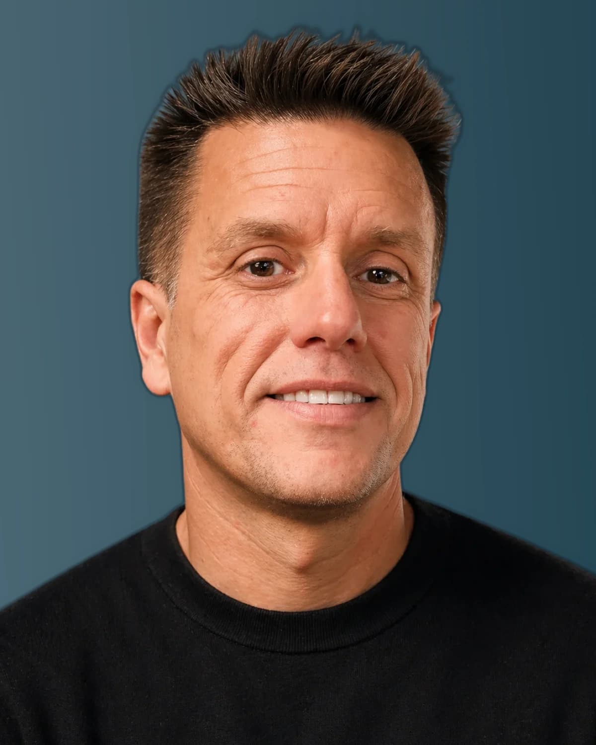 Portrait of Zach Lendon, CTO of PRAXSO.