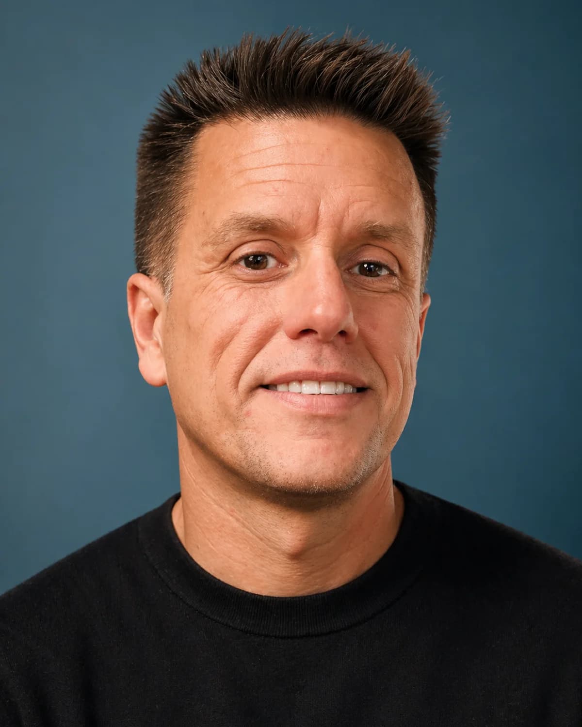 Portrait of Zach Lendon, CTO of PRAXSO.